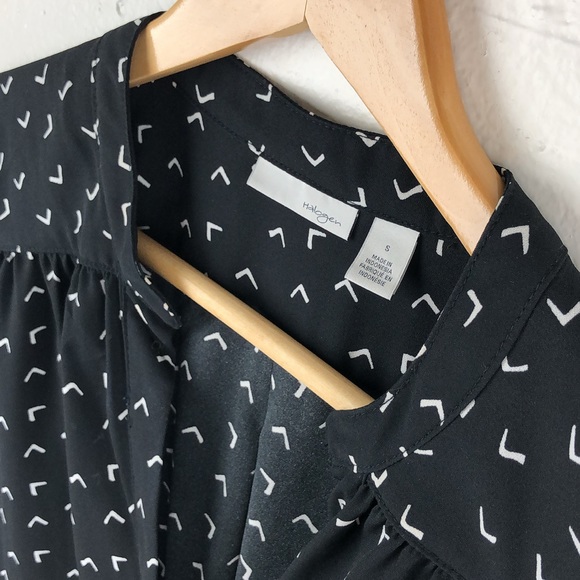 Lightweight Patterned Tunic - Picture 2 of 8